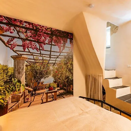 度假居 La Terrazza Soleggiata Di Maria By Interhome *