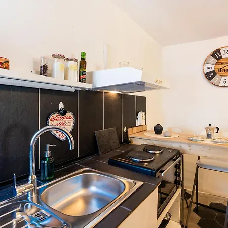 La Terrazza Soleggiata Di Maria By Interhome * 巴达卢科